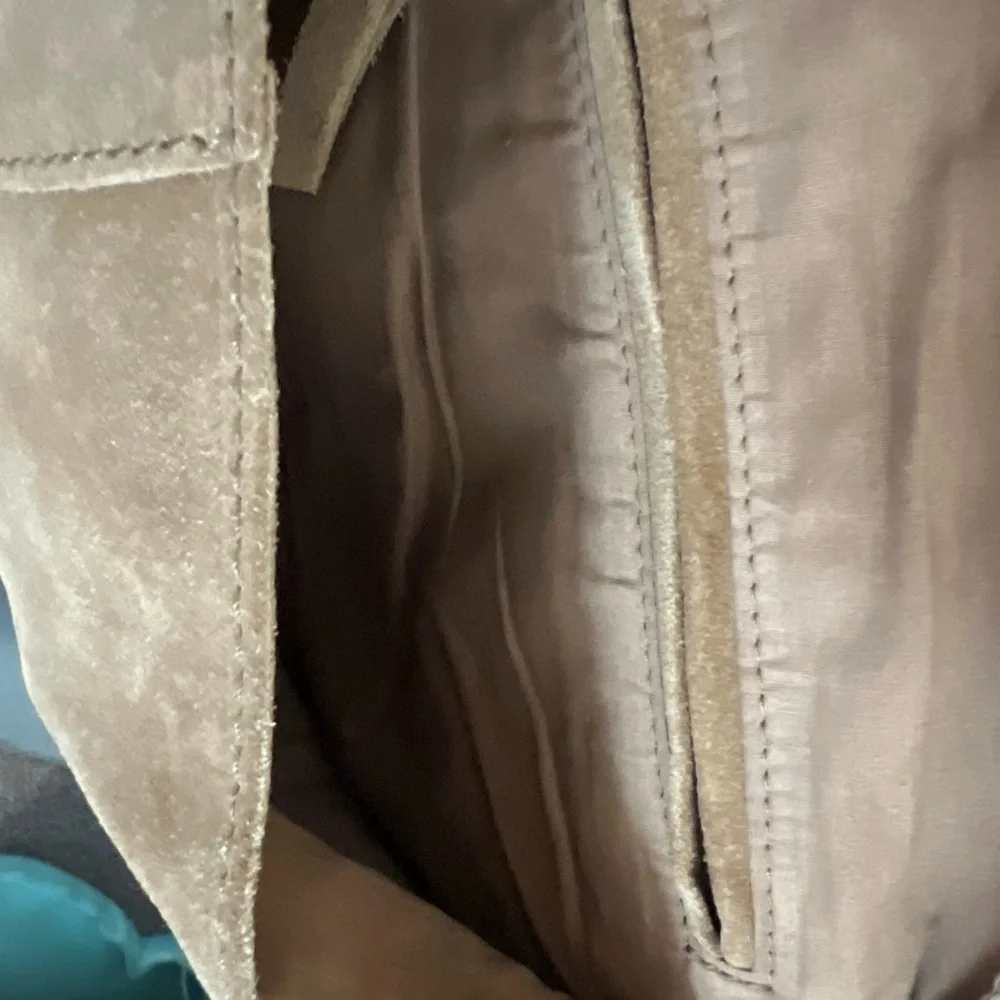 Lucky Brand Suede Crossbody Bag - Picture 7 of 7